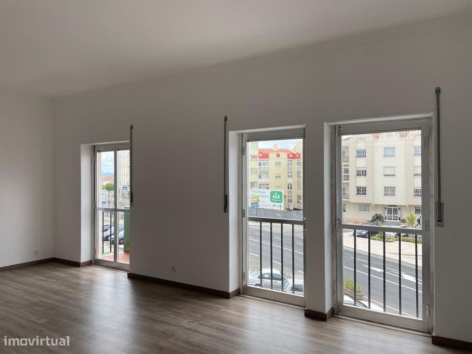 Apartamento T3 p/ Arrendar em Mafra