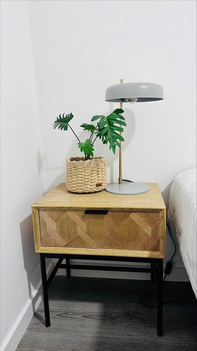 Arrenda-se apartamento c/3 quartos e 2 casas de banho no 2ºandar-RJAF