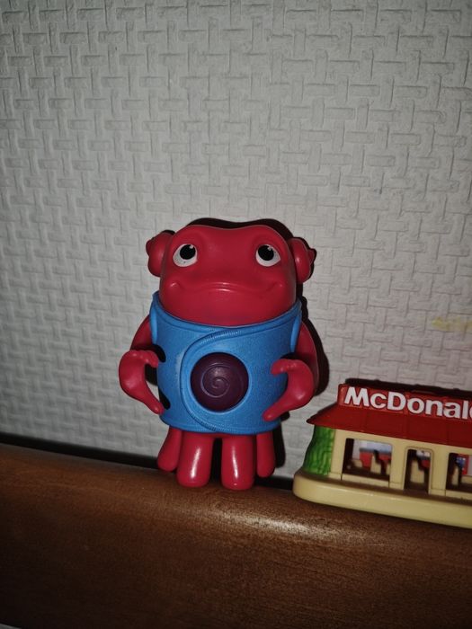 игрушки Макдональдс