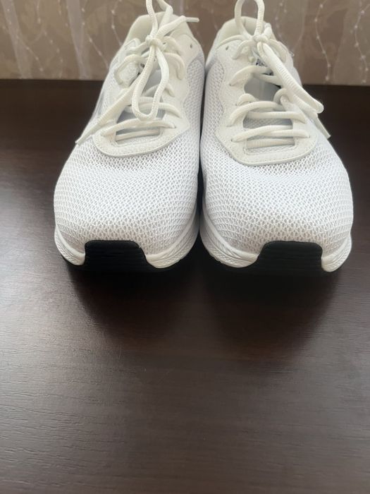 Жіночі кросівки Skechers Go Run Consistent 2.0 Engaged.