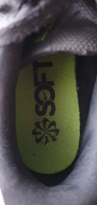 Adidasy Nike r. 35,5