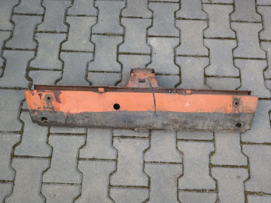 Belka tylna Fiat 126p Maluch - ładny stan