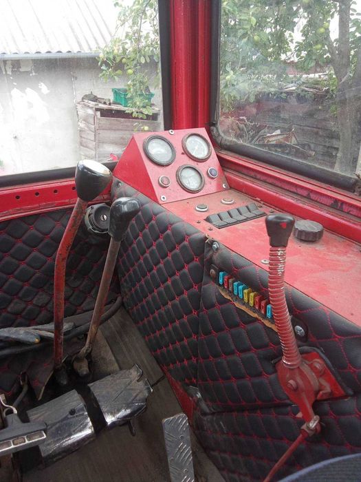 Продам трактор Т25