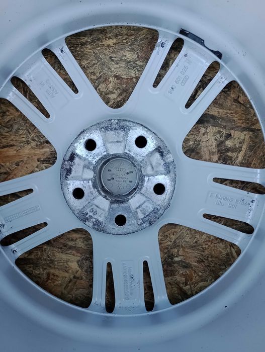 Felgi Aluminiowe 5X112 R18 ET34 Audi Q2 Q3 A3 A4 b6 b7 A6 c4 c5 c6 A8