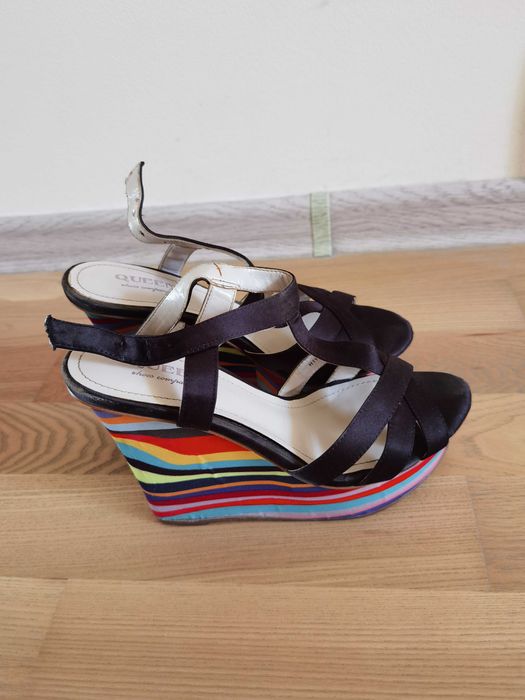 Взуття (туфлі, босоніжки), самовивіз