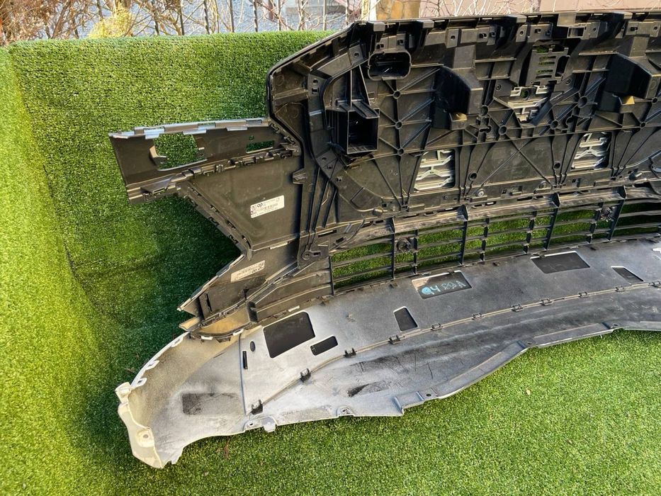 Audi Q4 E-tron 89A бампер передній S-line +спойлер +решітка