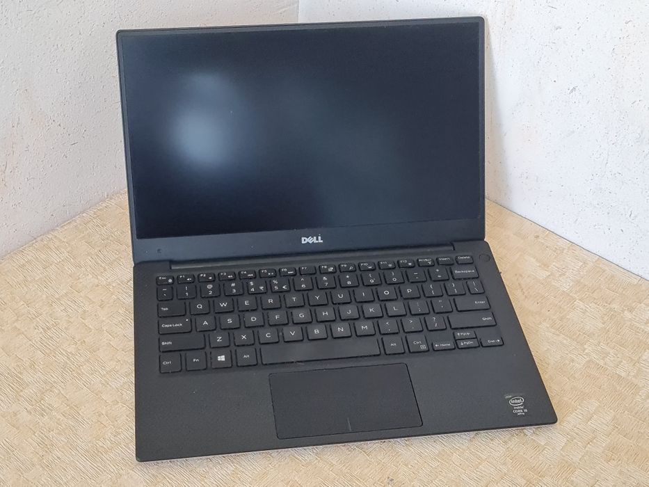 Dell xps 13. i5-5300u/FullHD IPS/озу 8гб/ssd m2-128гб/Intel HD 5500/ Ноутбук