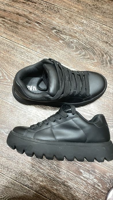 Обувь zara (унисекс)