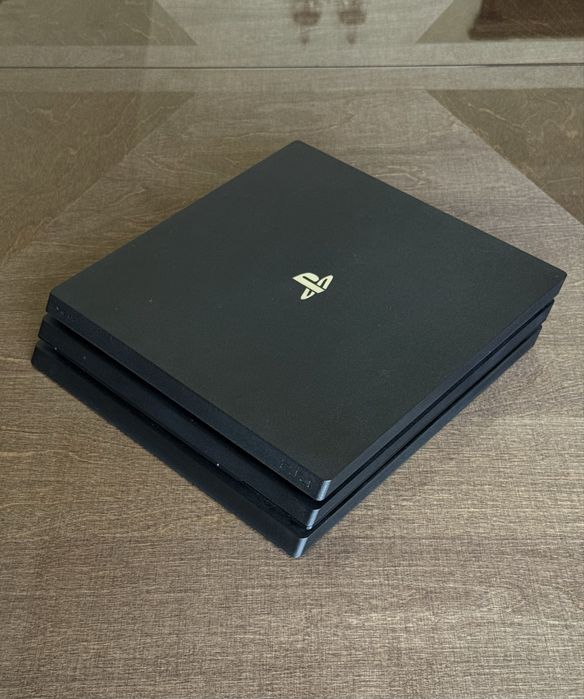 Sony PlayStation 4Pro 1TB