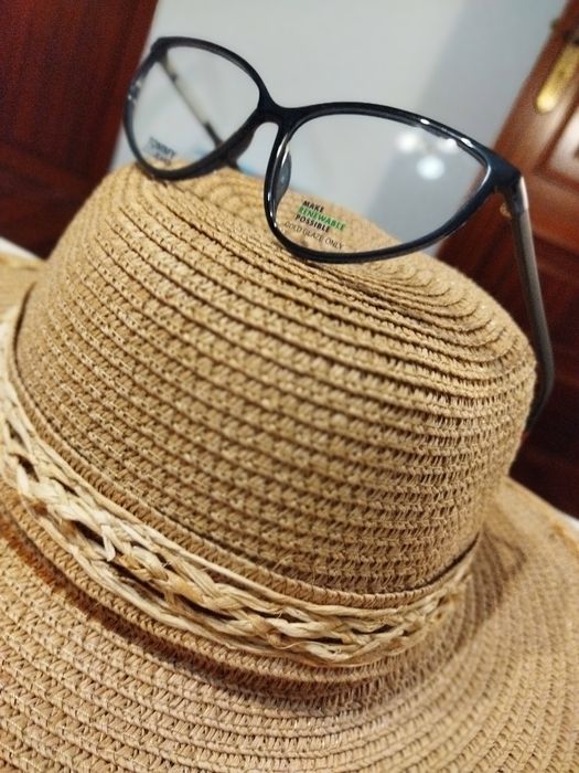 Óculos Tommy Jeans pretos