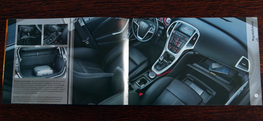 OPEL ASTRA J - katalog, prospekt