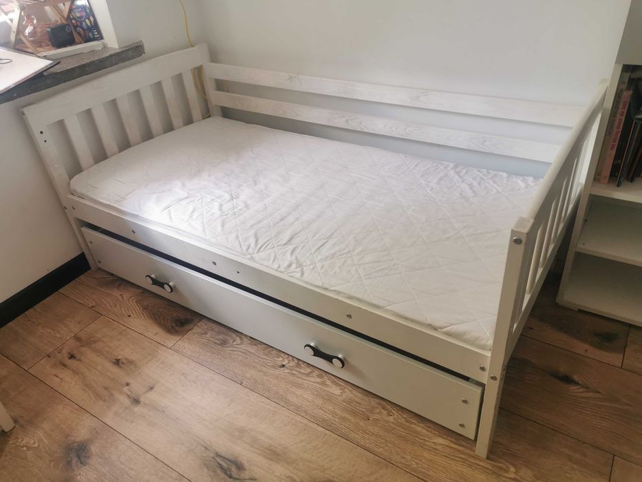 Łóżko dziecięce 160x80 z szufladą