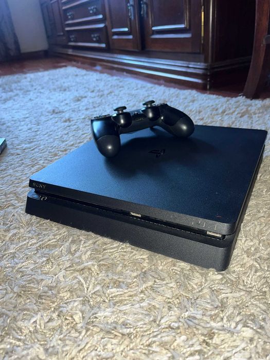 PlayStation 4 Slim + Controle Original + Jogo GTA 5
