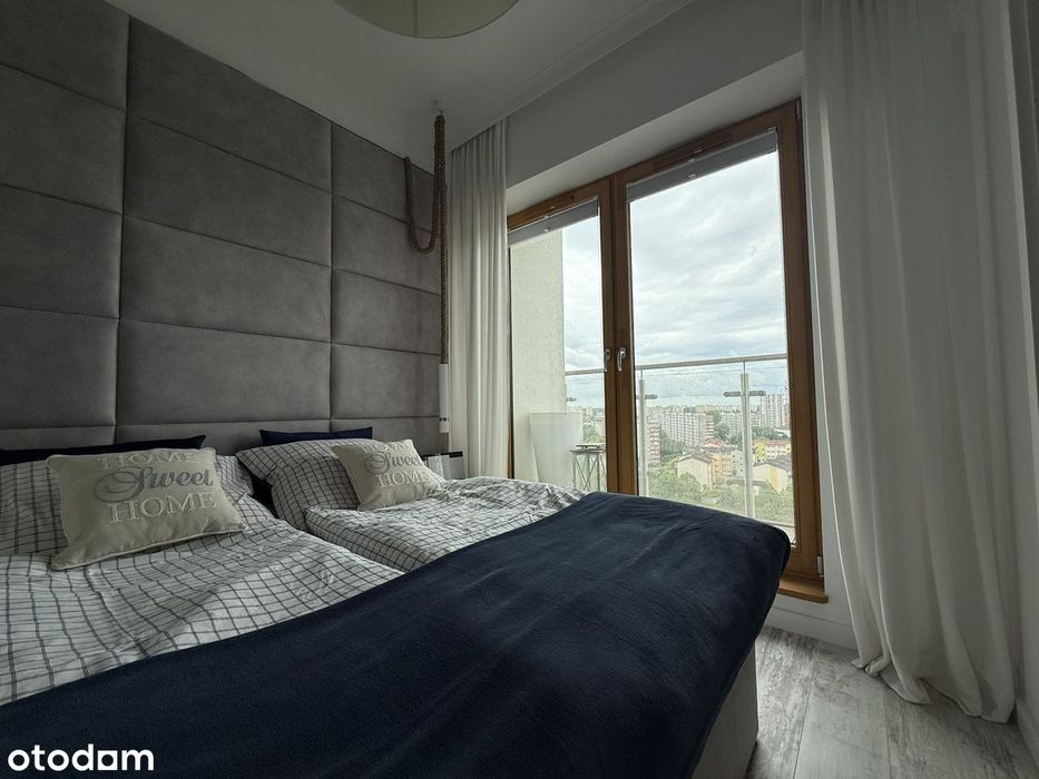 Apartament mieszkalny z balkonem i miejscem parkingowym.