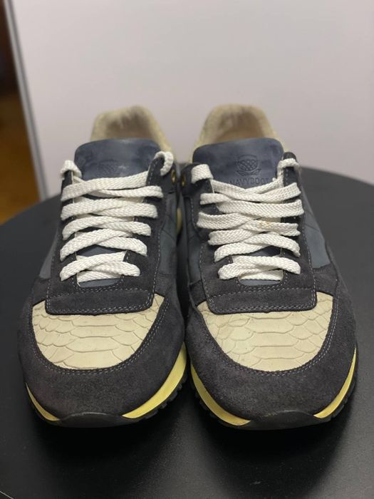 navyboot.          .