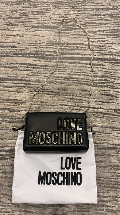 Love Moschino czarna kopertowka jak nowa