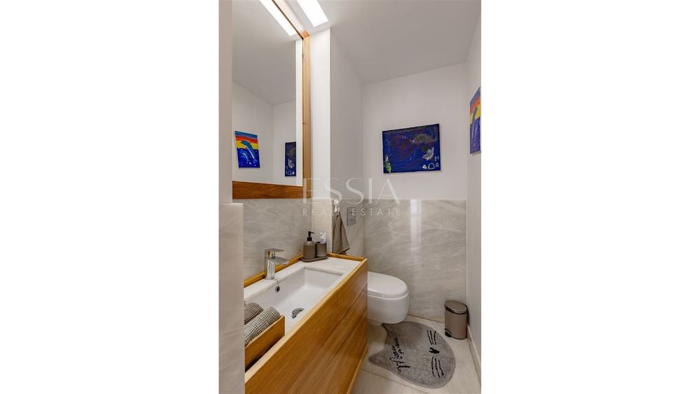 Apartamento T4 na Foz Velha a 150 metros do mar