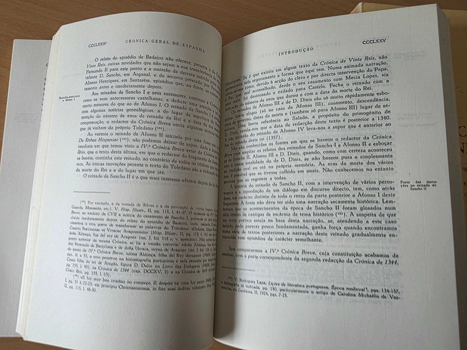 3 volumes da "Crónica Geral de Espanha de 1344"