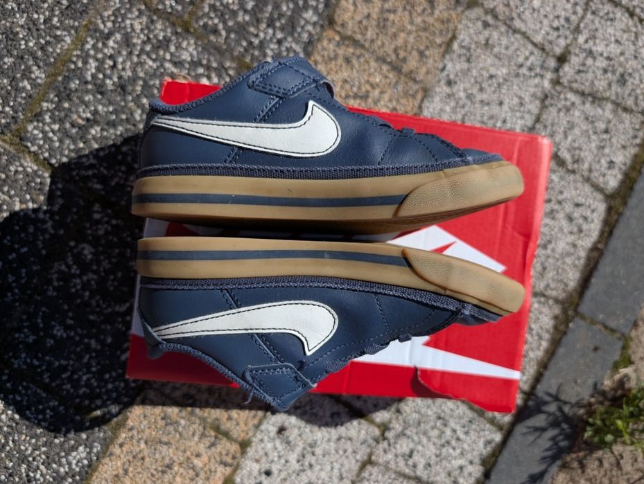 Nike Court Legacy buty dziecięce oryginalne rozmiar 27