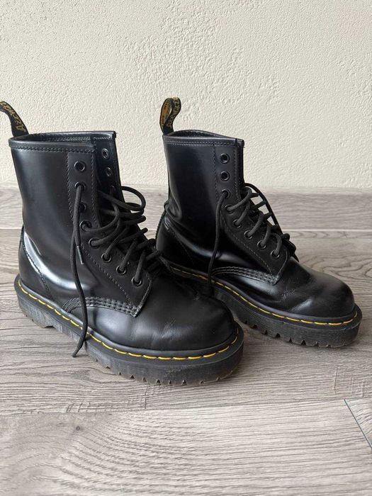 Жіночі черевики Dr. Martens. ОРИГІНАЛ