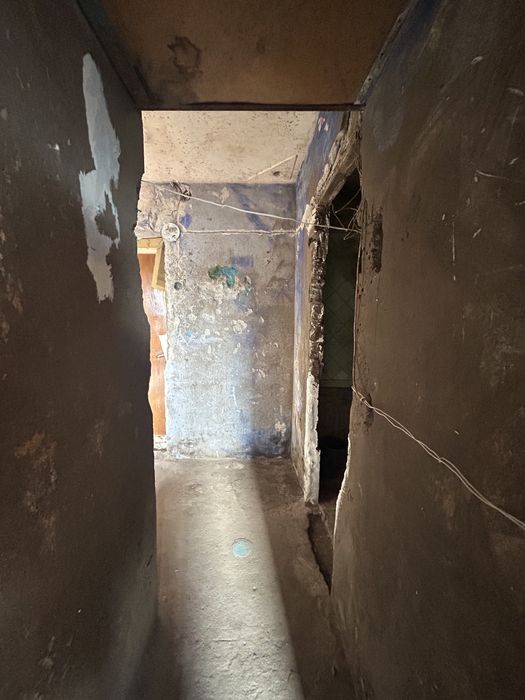 Продам 2-х кімнатну квартиру, мікрор-н Жовтневий (навпроти АТБ)