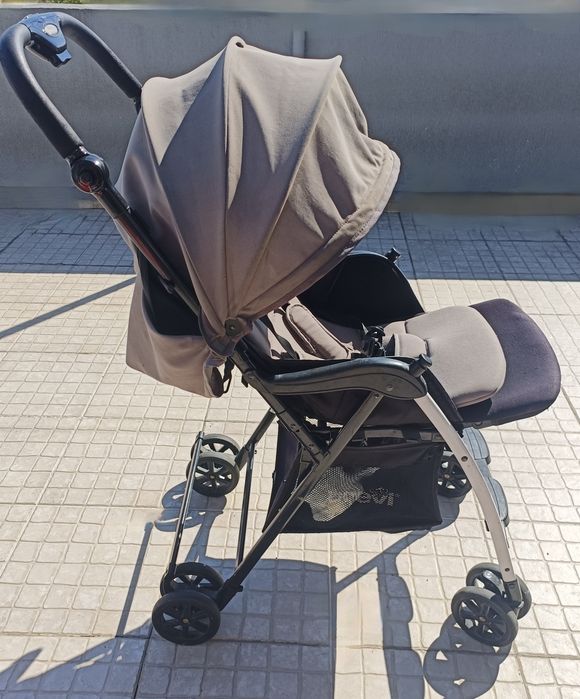 Carrinho Brevi para bebé / criança