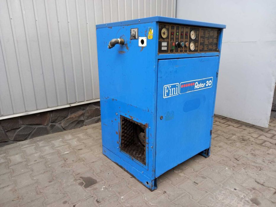 Kompresor śrubowy FINI ROTAR 30 R 22KW 10 BAR 3000 LM