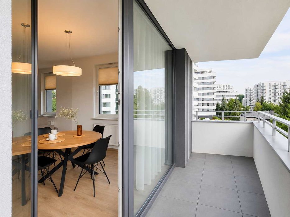 Nowe dwupokojowe, balkon, parking, rzeka