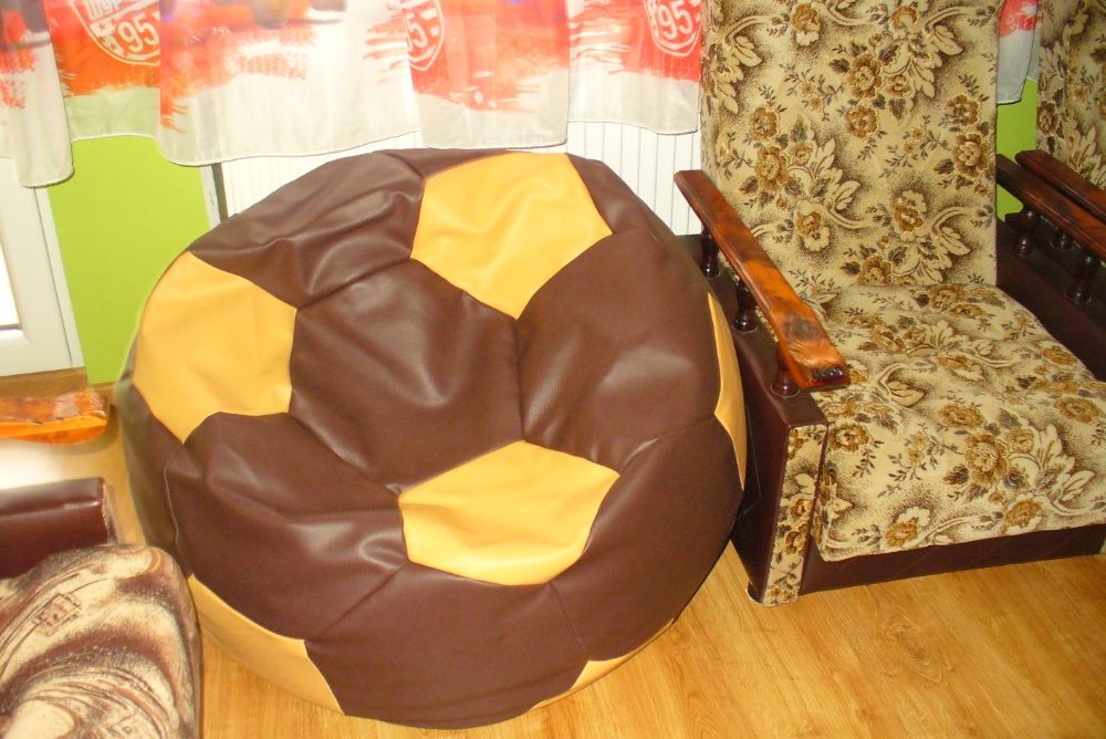 Pufa piłka do sprzedania nie używana