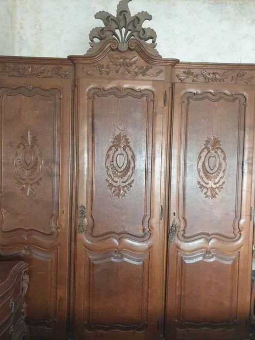 Quarto com mais de 40 anos em muito bom estado