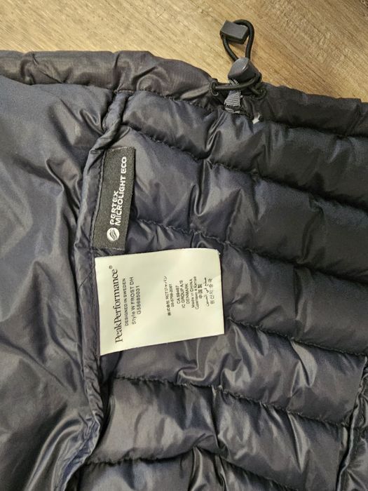 Kurtka puchowa damska Peak Performance S W Frost DH