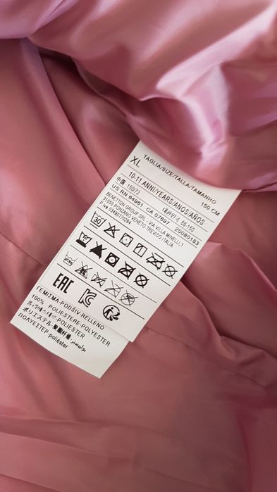 Демисезонное пальто Benetton на рост 150см,оригинал.