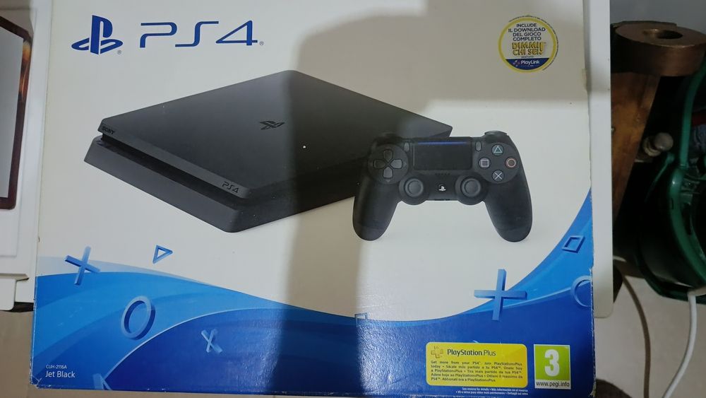PS4 500 GB mais comando