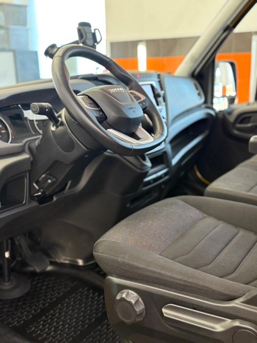 Wynajem Lawety autolawety IVECO DAILY
