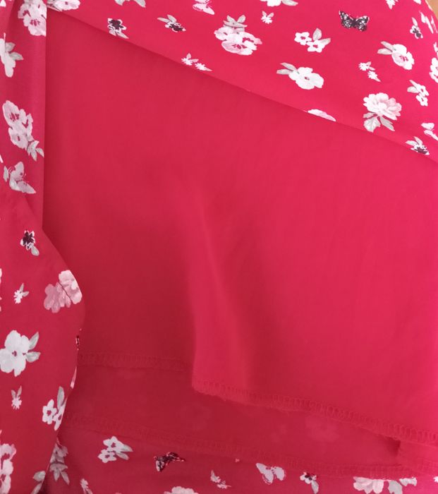 Sukienka czerwona kopertowa w kwiaty New Look rozmiar 42 XL
