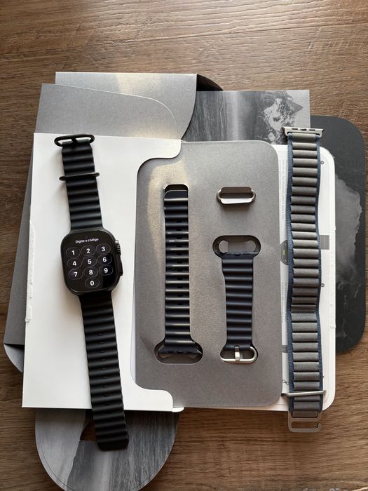 Apple Watch Ultra 3 Navy Nature Titanium 49mm