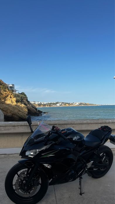 Kawasaki Ninja 650 ABS 2017 - Apenas 13.000 km
