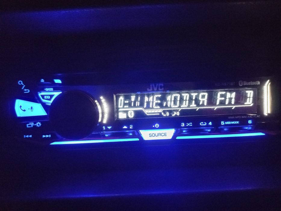Автомагнітола JVC KD-R 871 BT