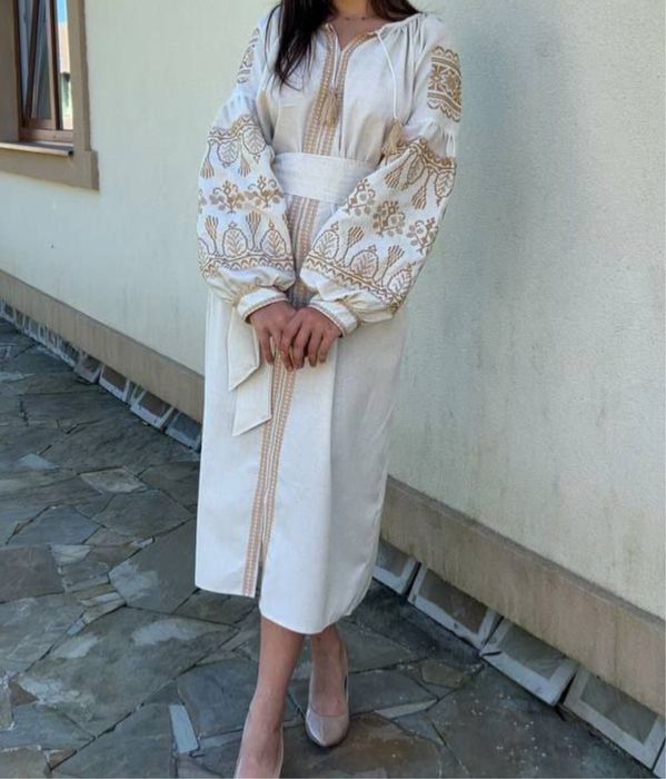 Вишита сукня вишиванка