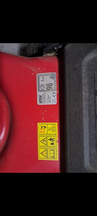 Sprzedam kosiarke spalinowa