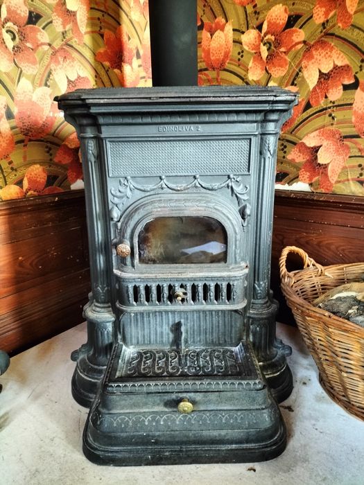 Tubo em cobre para Salamandra antiga