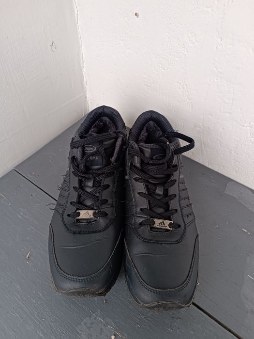 Зимові     кросівки