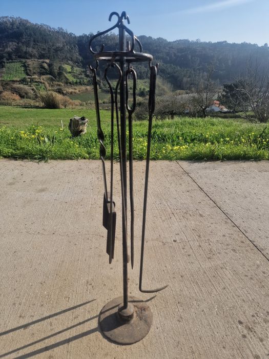 Utensílios de lareira