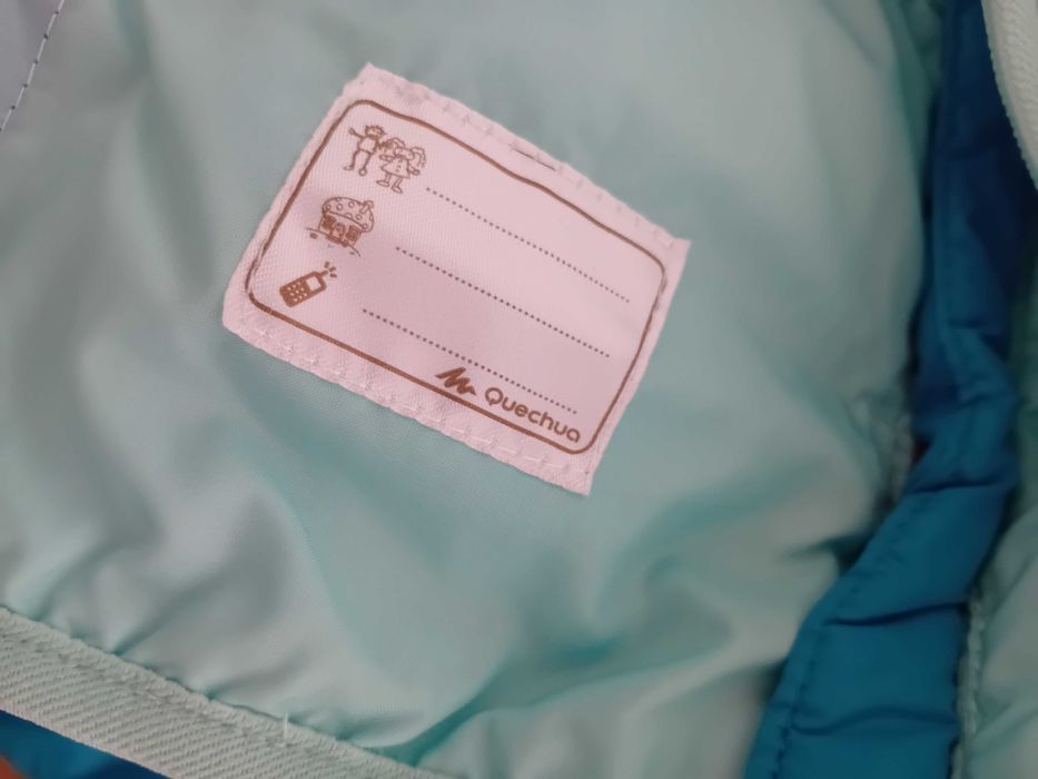 Colete acolchoado azul Quechua (Decathlon) – 14 anos