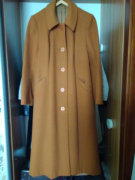 Демисезонное пальто