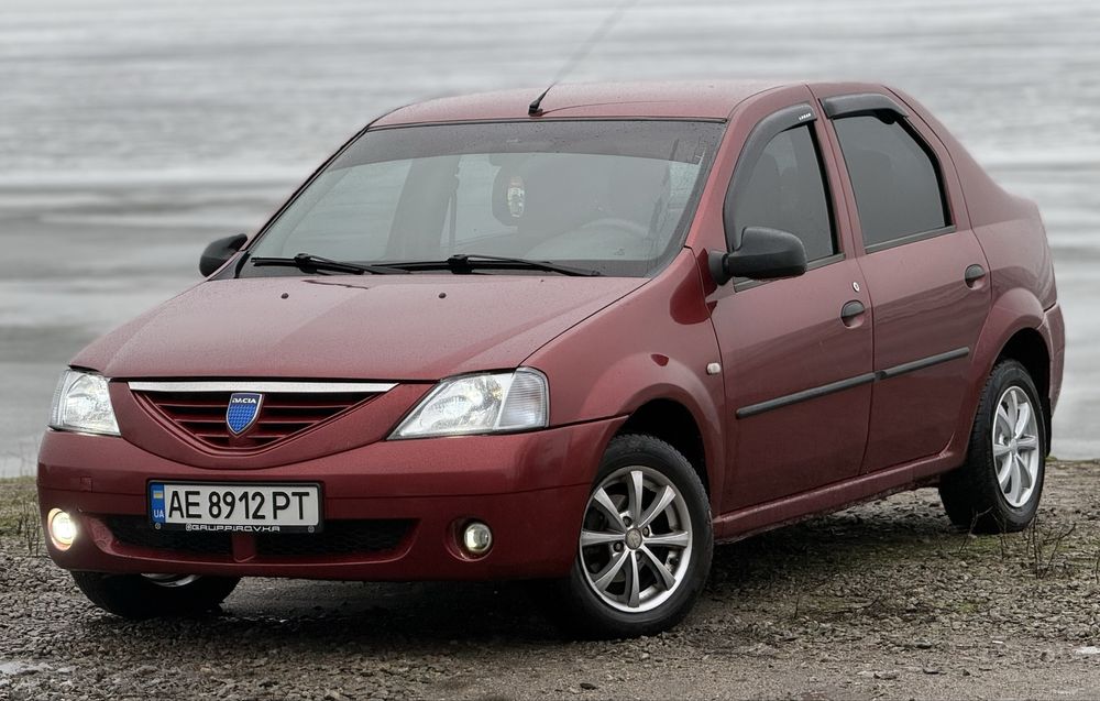 Dacia Logan 1.6 MPI Laureate газ/бензин