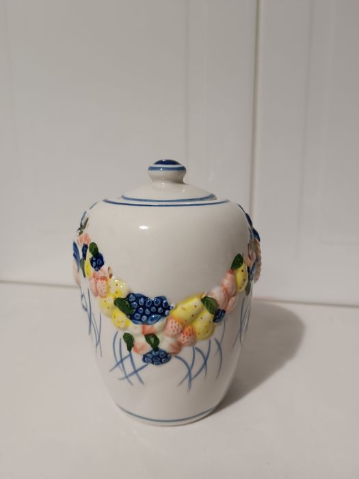 Potes Porcelana. Motivos Uvas e frutas. Como Novo