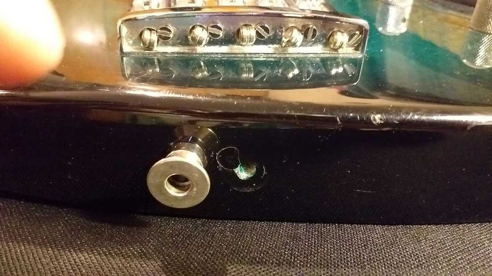 gitara basowa 5-strunowa Kamecki Custom Professional