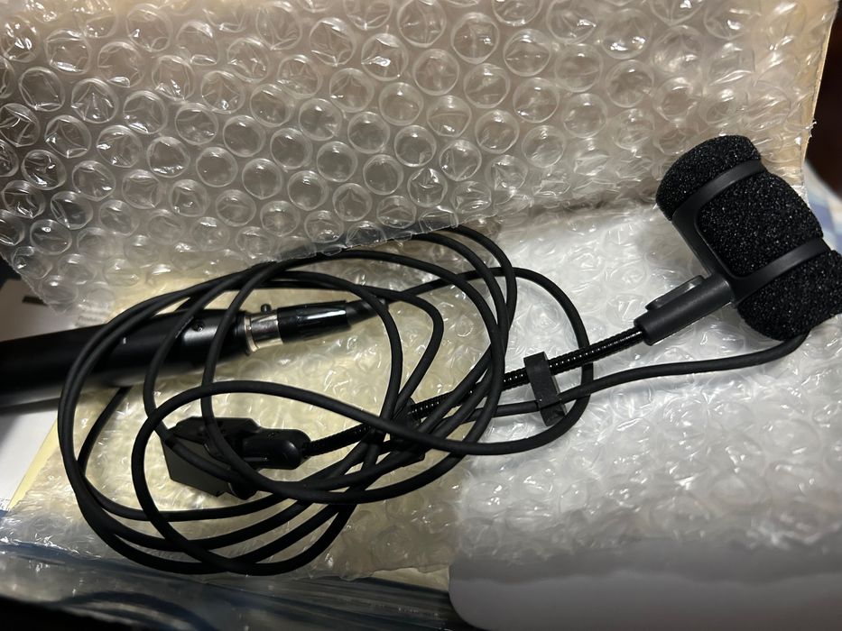 Clip-On Microphone Condensador PRO 35