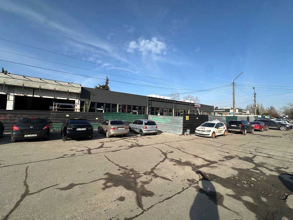 Аренда помещения, ж/м Покровский, ул. Юрия Кондратюка, возле дома 4